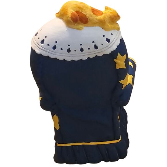 Department 56 All Through The House "Visions of Sugarplums Danced in His Head" - Picture 3 of 5